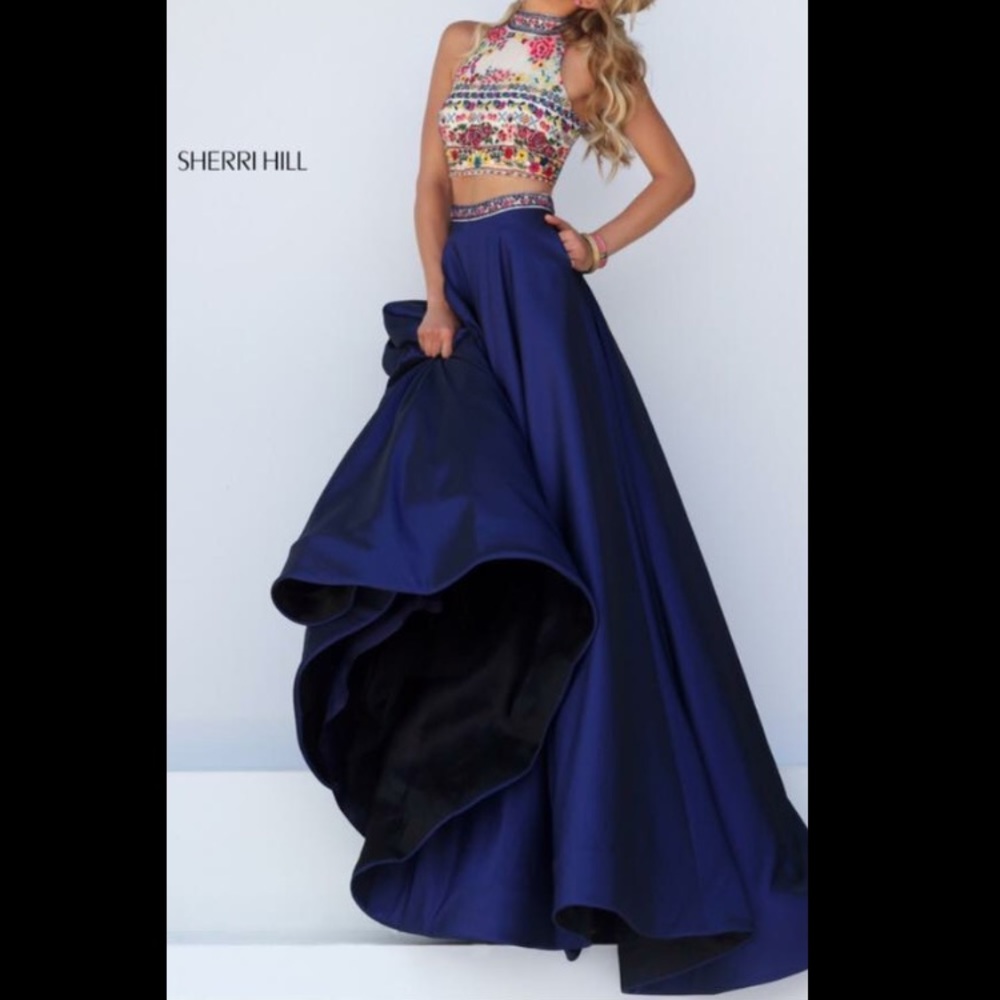 Beautiful Sherri Hill 2-Piece Formal/Prom Dress